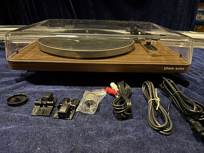 Проигрыватель виниловых дисков Phaze Audio Diana Цвет: Орех [Walnut]