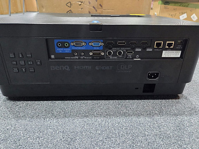 Проектор BenQ LU960
