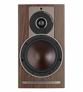 Полочная активная акустическая система DALI RUBICON 2 C  Цвет: Орех [WALNUT]
