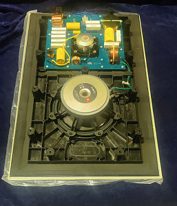 Встраиваемая акустическая система JBL Synthesis SCL-4 Встраиваемая акустическая система JBL Synthesis SCL-4