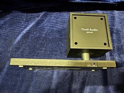 Настольная аудиосистема Tivoli Revive Цвет: Черный [Black]