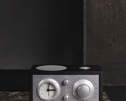 Радиоприемник с часами Tivoli Model Three BT