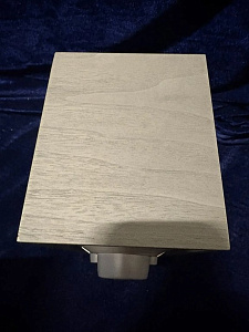 Радиоприемник с часами Tivoli Model One+